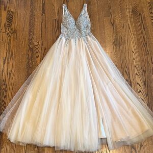 Jovani Swarovski Crystal Plunging Neckline Blush Tulle Gown Prom Dress 2